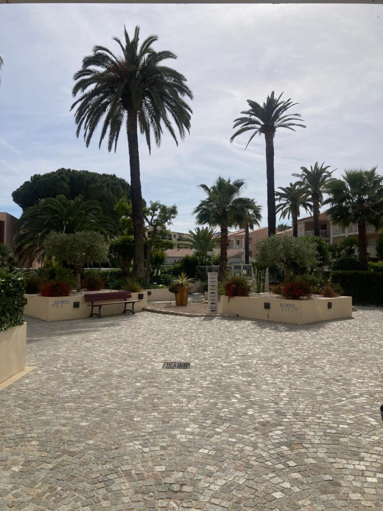 Apartment Superbe F2 Refait A Neuf A Deux Pas Des Plages De Sable Vallauris